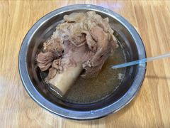 骨头王-守英猪脏粉(仓桥街店)