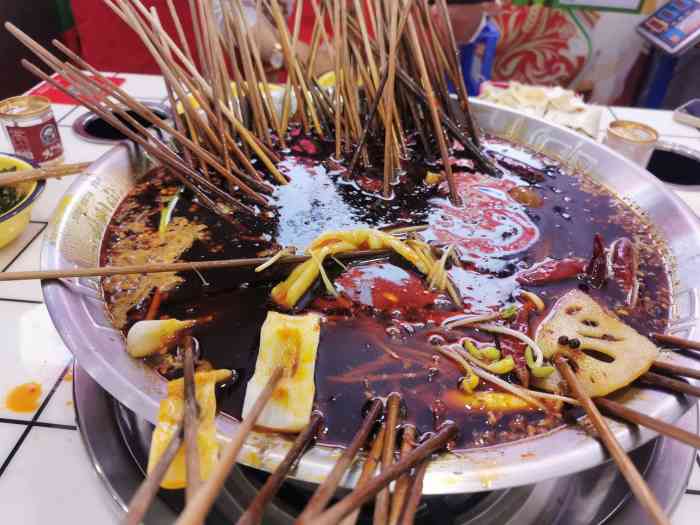 晓刚炮辣卤串串(鲁能星城11街区店)-"味道好,位置好,菜品新鲜,难怪