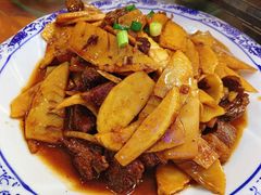 笋干烧肉-宜城私房菜.臭鳜鱼(九华新街店)