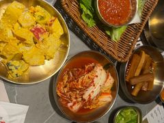 -草家酱蟹炭火烤肉店(珲春南路一店)