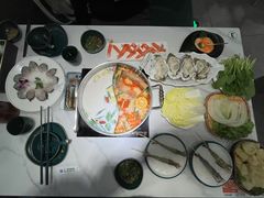 -椰子湾·海南火锅·糟粕醋·椰子鸡(正大广场店)