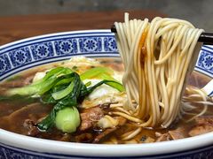 -沪西老弄堂面馆(定西路店)