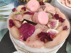 -小苍兰风铃草·礼物蛋糕(沈阳店)