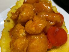菠萝咕噜虾球-衡山汇·高级粤菜(霄云路店)