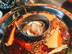 -三江两海老火锅(北京首店)