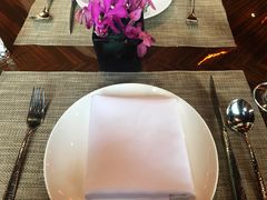 -YUE·6·西式融合餐厅(外滩六号店)