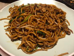 -沪小胖小龙虾(淮海中路旗舰店)
