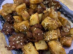 -维吾尔餐厅(宜山路店)