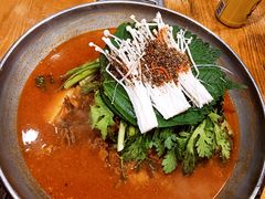 -喇喇排骨火锅·传统韩式脊骨汤(望京西园总店)