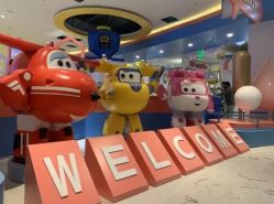 -乐多星球潮玩中心(沈阳嘉里城店)