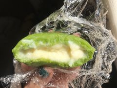 爆浆芝士豆乳青团-盒马鲜生(189购物中心店)