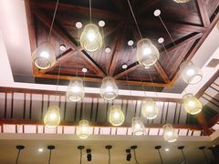 -阿瓦山寨·湘菜现炒·剁椒鱼头王(咸阳总店)