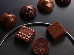 -盒马鲜生(弘阳广场店)