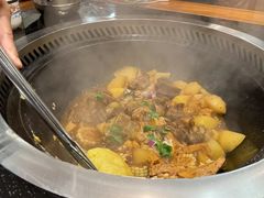 -粘豆包柴火铁锅炖