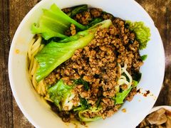 红味炸酱面-天府面庄(天平路店)