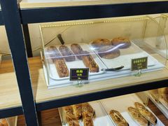 -韩国利尔面包(桂林路店)