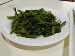 -纽顿熟食中心