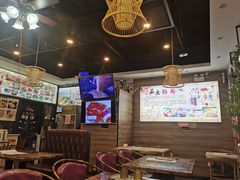 大堂-廣九广味食堂-猪肚鸡火锅(曼哈顿店)