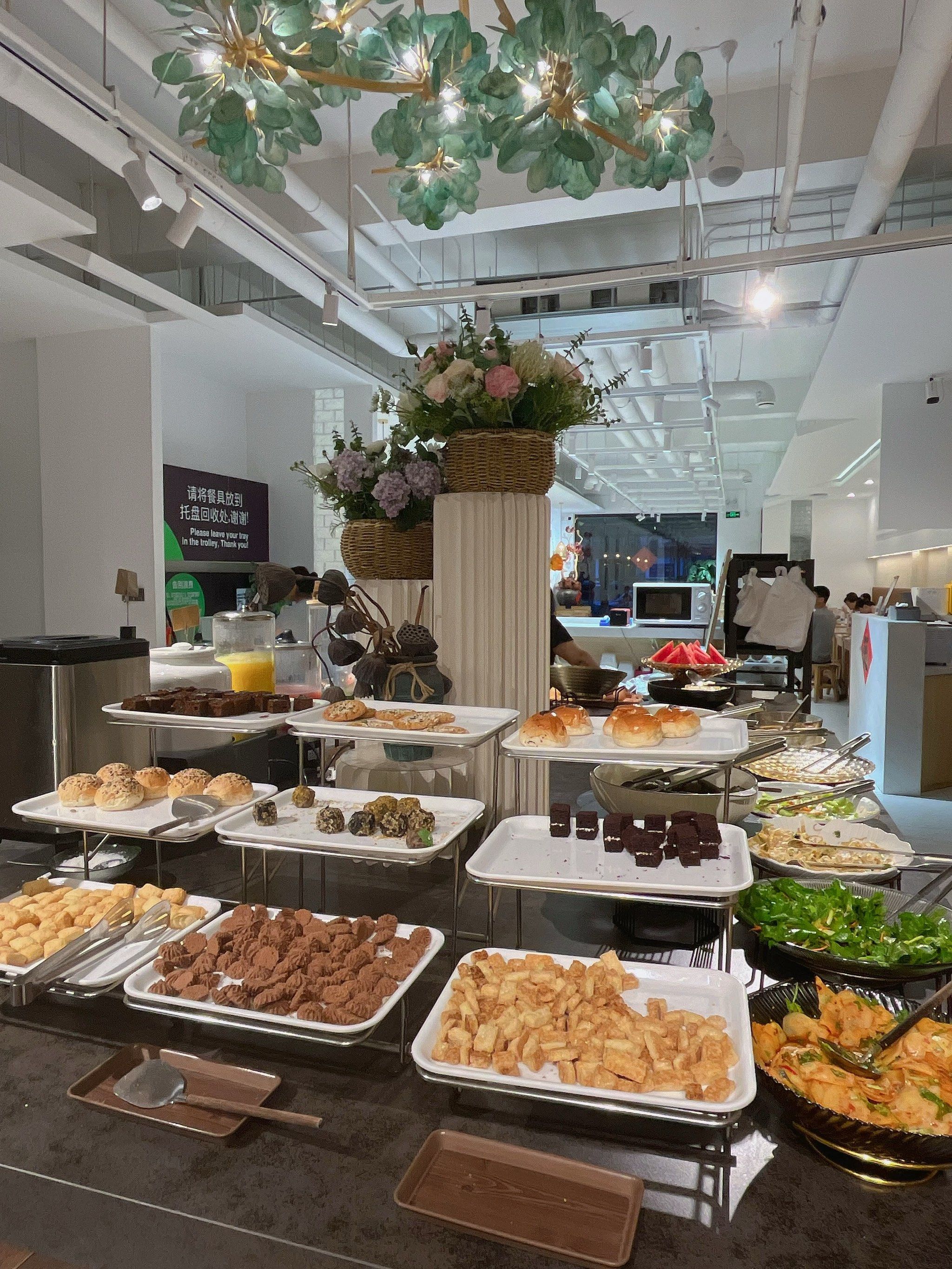 一家素食老店,改完名重新装修后更赞