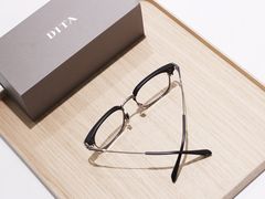 -目艮眼镜SHOWROOM(品牌集合店)