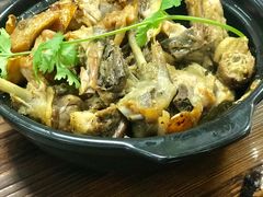-亚忠小吃店(曾厝垵店)