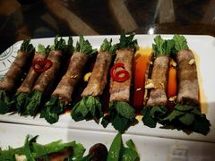 薄荷牛肉卷-云海肴·汽锅鸡·云南菜(美罗城店)