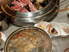 -黑金·寻焰自助百汇·烤肉·火锅(中街店)