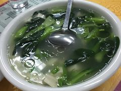 -月落乌啼餐馆