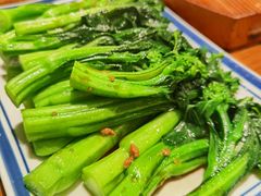 -彩蝶谷美食廊·粤式经典南番顺·铁板烧烤泰风味(广州长隆酒店)