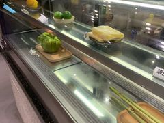 -麦麦山云南菜(复地活力城店)