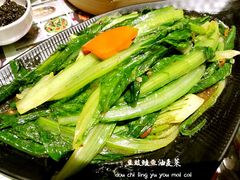 豆豉鲮鱼油麦菜-老東粥皇·茶餐厅(云路中心店)