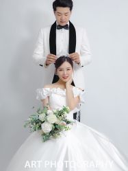 -纪梵希旅拍婚纱摄影(大连总店)