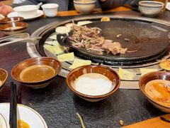 -阿山卓·野生菌火锅·纳西火塘烤肉