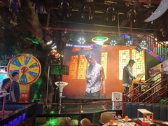 -路边边.炒菜烧烤.音乐餐厅(良乡长虹店)