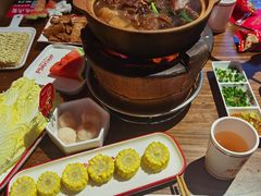 -阿润打边炉·鲜切鸡煲(华漕店)