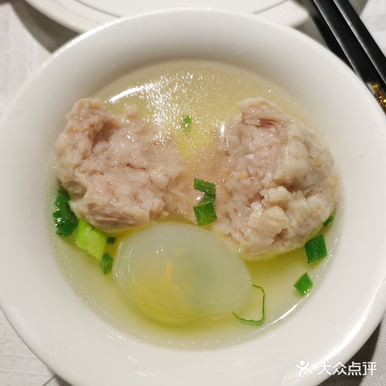 哈哈，第一次吃鸽子蛋