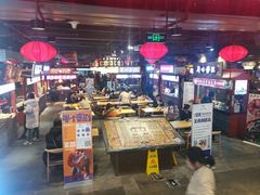 -八一好吃街·高品美食广场