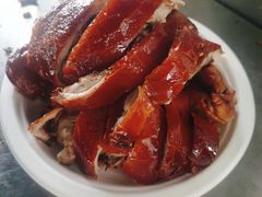 -四更周店烤乳猪