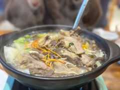 -乡土特色.冷锅鱼.牦牛肉汤锅