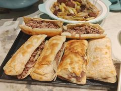 -高玛纳驴肉火烧(一世界店)