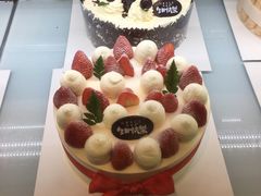 -格瑞思动物奶油生日蛋糕(圆融店)