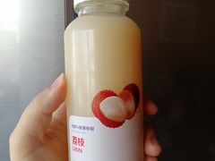 NFC鲜榨果荔枝汁-瑞幸咖啡(人民路店)