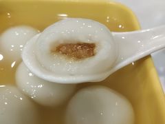 正麻蓉汤丸-芬芳甜品(东风西路店)