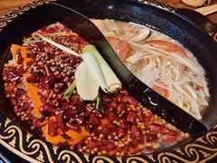 鸳鸯锅-大话三城重庆火锅(万科天誉店)