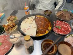 -鹿鸣山草本茶香火锅(园西路店)
