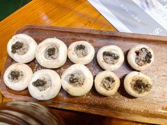 黑松露口蘑-草家酱蟹炭火烤肉店(珲春南路一店)