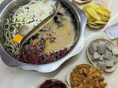 -储奇门鳝鱼火锅(总店)