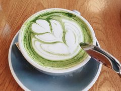 -ROAST coffee & eatery