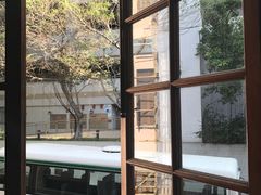 -香港大学