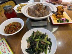 -黄泥岗·地道湖北菜(奥特莱斯店)